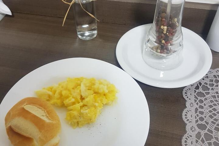 Dining 46 of 57