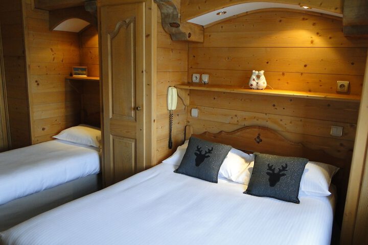 Room 5 of 43