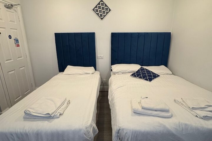 Room 44 of 117