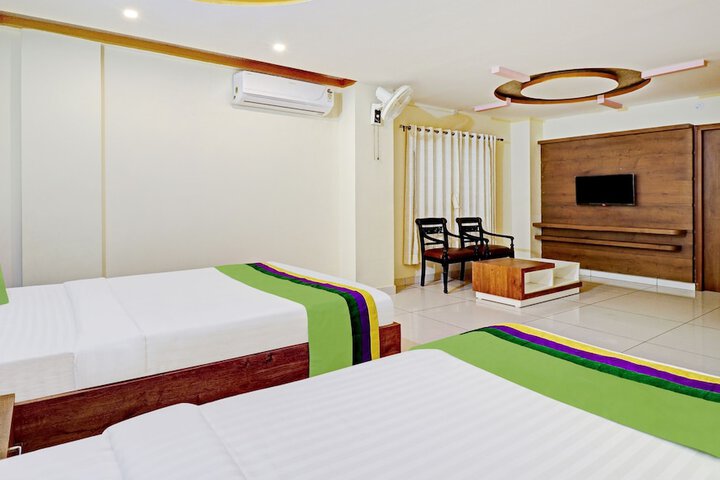 Room 7 of 34