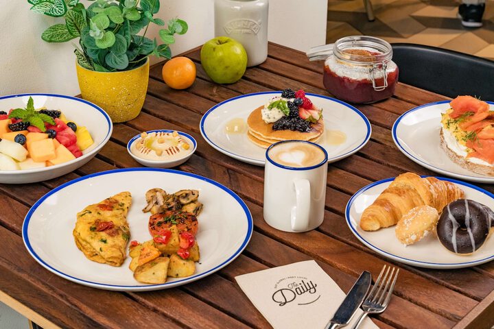 Breakfast/Coffee Service 27 of 40