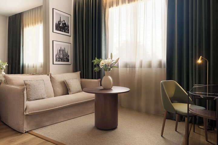 Room 46 of 137