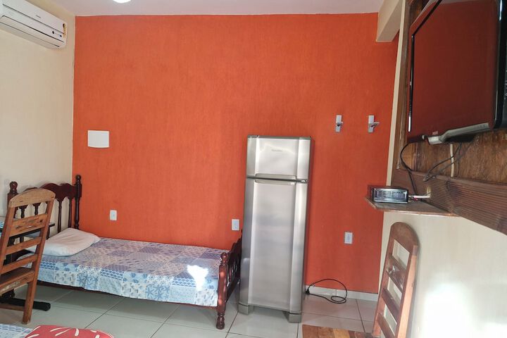 Room 2 of 35