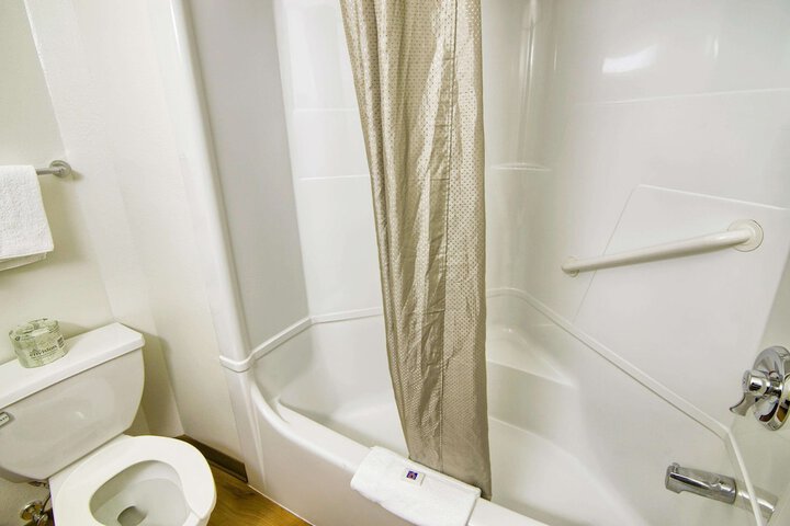 Bath Photo