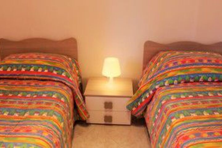 Room 19 of 27