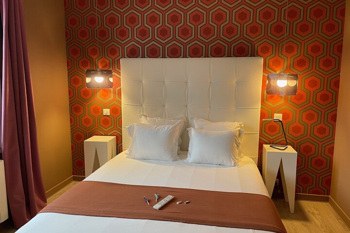 Room 13 of 47