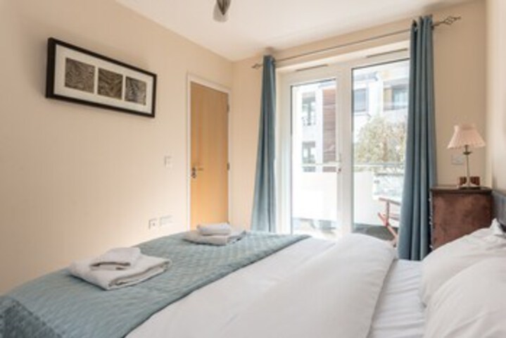 Room 17 of 21