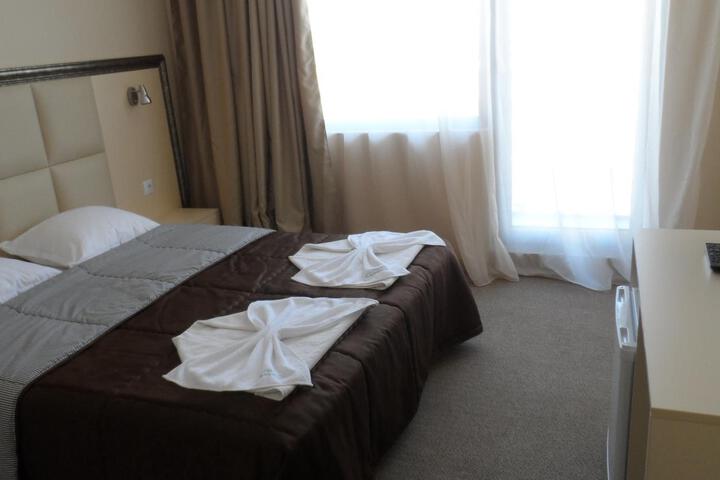 Room 40 of 99