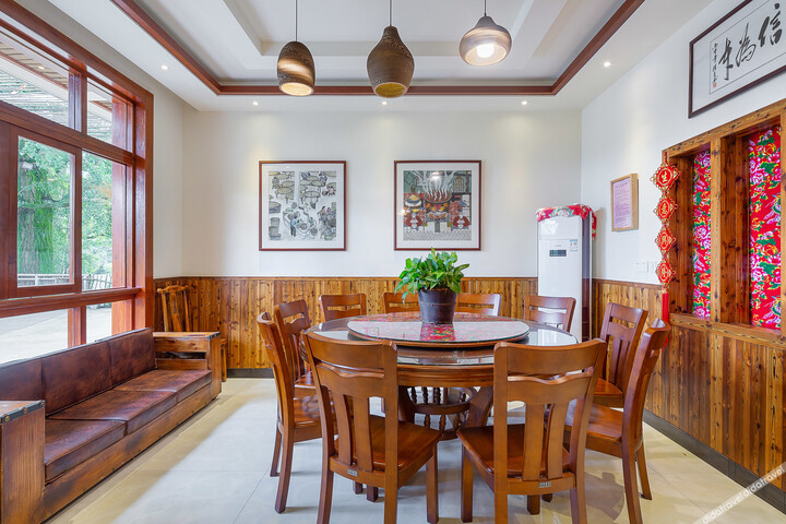 Huazhu Pushanju Hotel