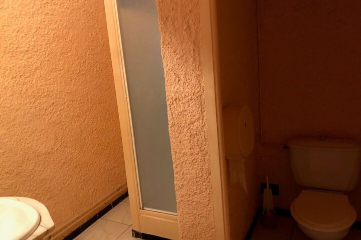 Room 14 of 24