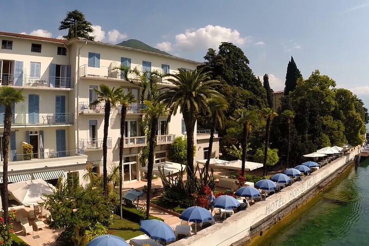 Hotel 44 of 44