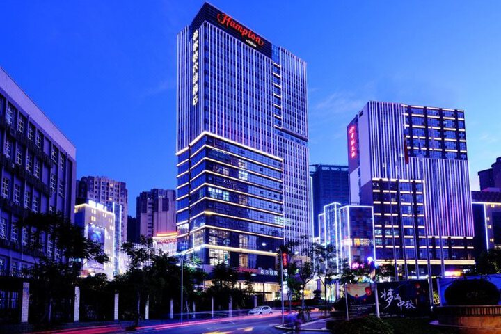 HAMPTON BY HILTON PANZHIHUA CEN PLAZA