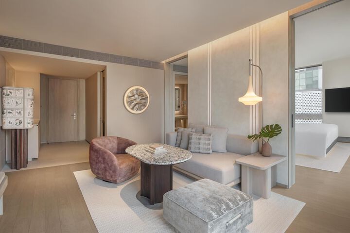 Room 47 of 107