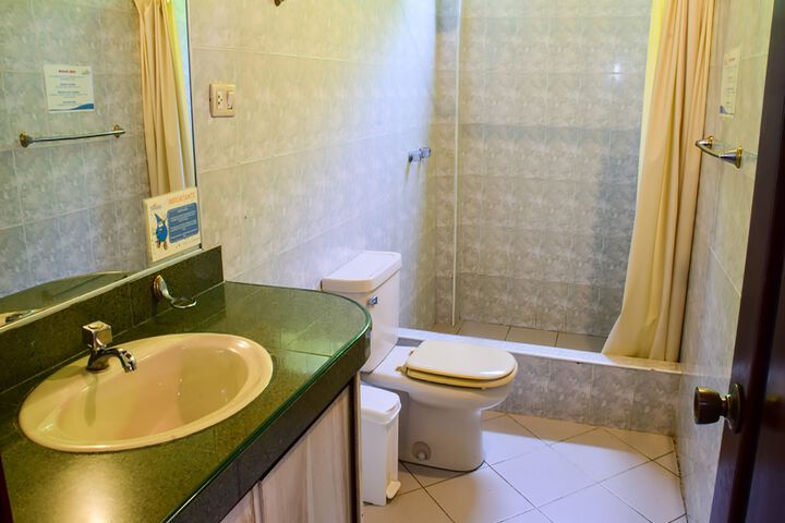 Room 1 of 15