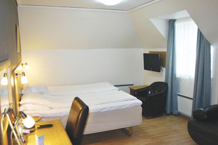 Room 26 of 79
