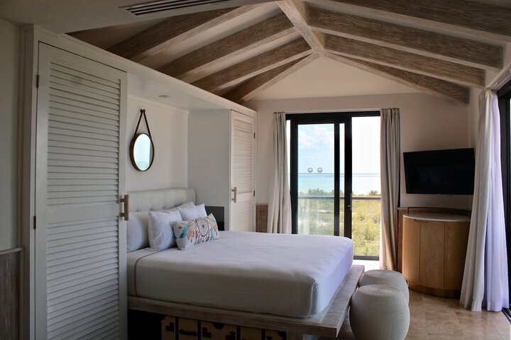 Room 14 of 86