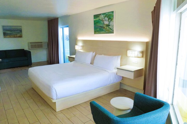 Room 5 of 31