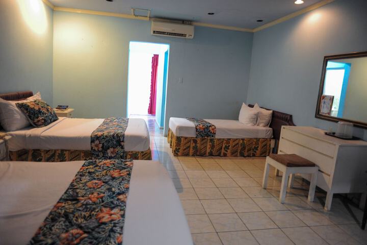 Room 18 of 69