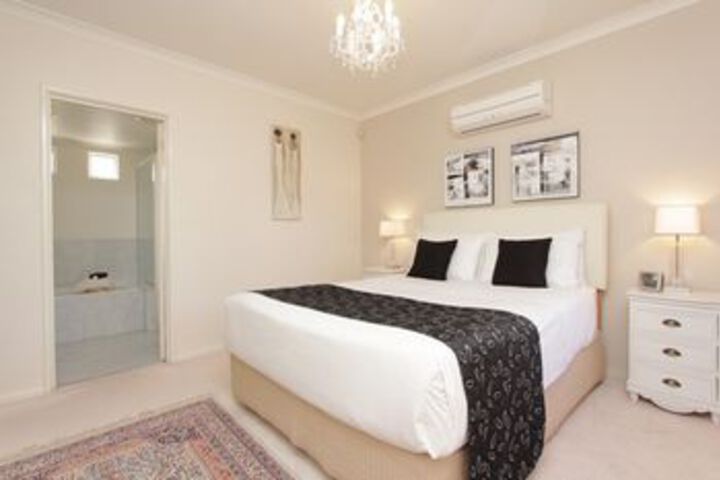 Room 10 of 47