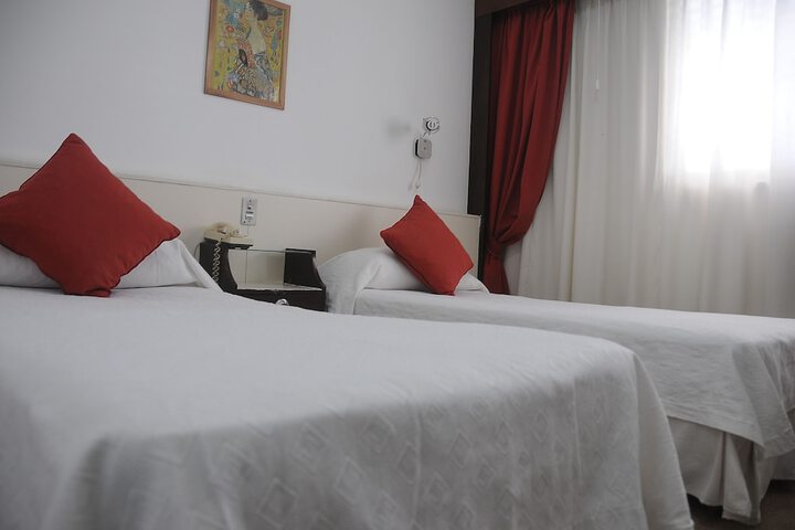 Room 5 of 23