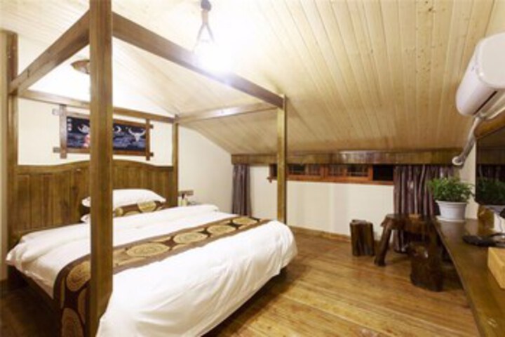 Room 26 of 26