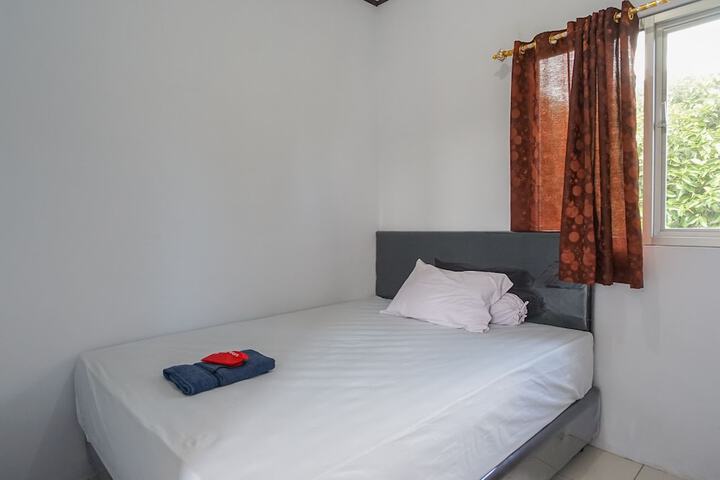 Room 6 of 27