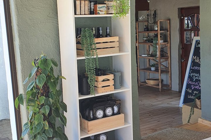 Coffee shop