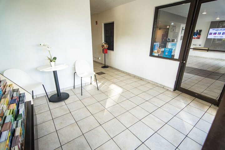 Guest Lobby