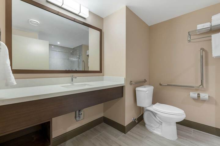 Bathroom Interior Photo