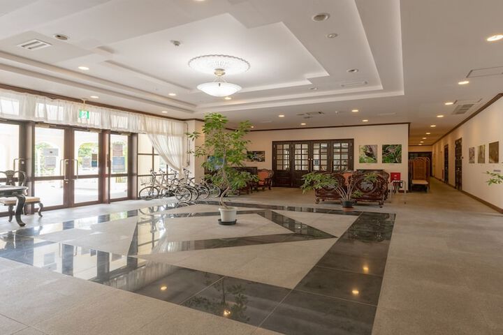 Hotel 2 of 41