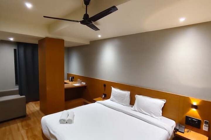 Room 30 of 88