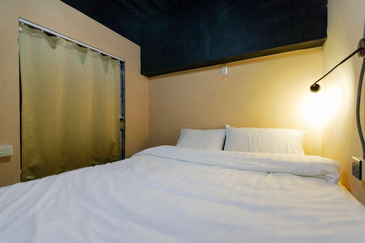 Room 16 of 67