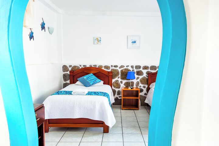 Room 49 of 204
