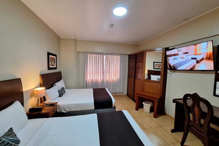 Room 36 of 79