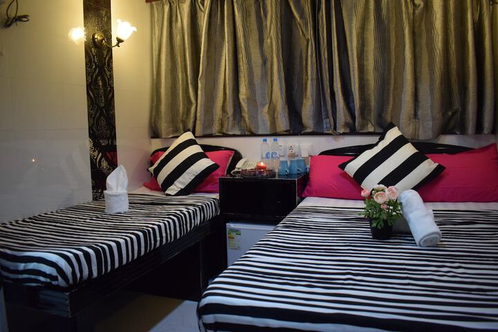 Room 13 of 45