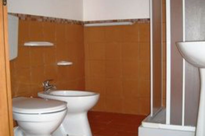 Room 3 of 17
