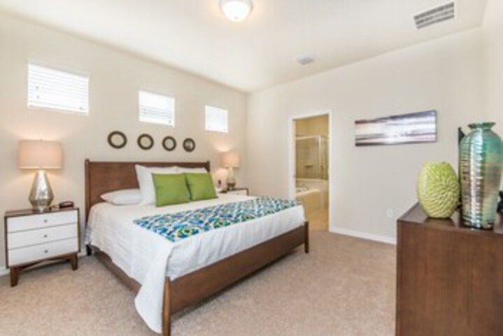 Room 12 of 26
