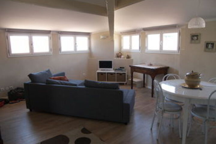 Room 26 of 27