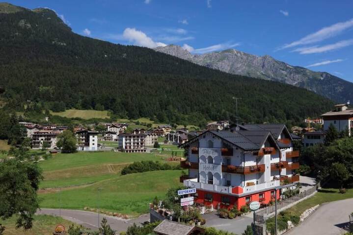 Hotel 107 of 117