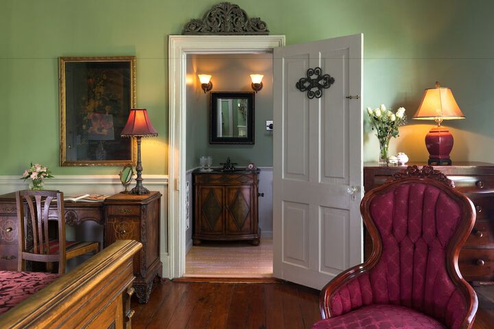 Room 11 of 78