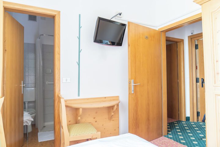 Room 56 of 115