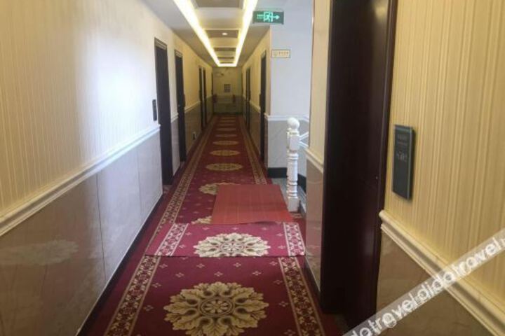 Hotel Interior 11 of 22