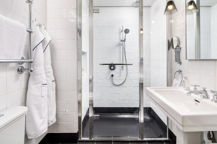 Bathroom Interior Photo