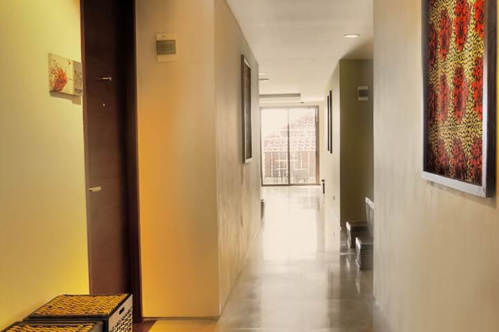 Ballroom/Hall 32 of 43