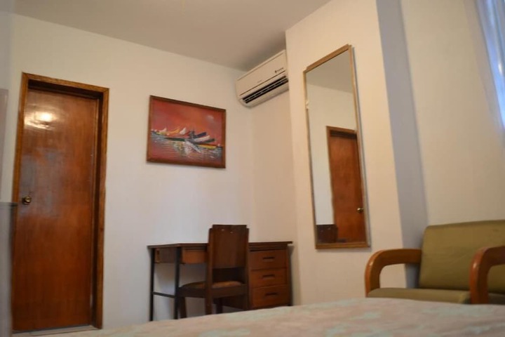 Room 25 of 64
