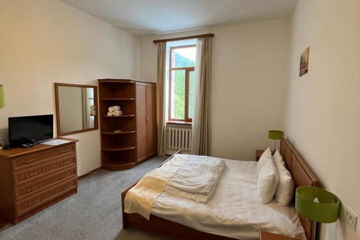 Guest Suite