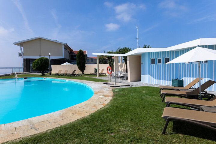 Hotel with Pool