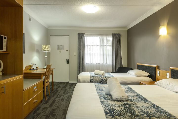 Room 17 of 85
