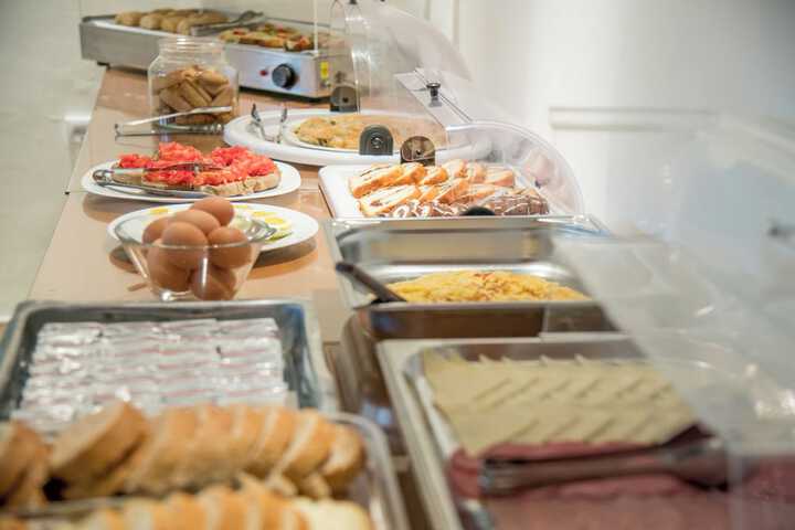 Breakfast buffet