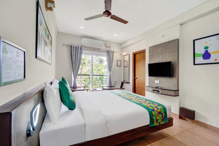 Room 10 of 44